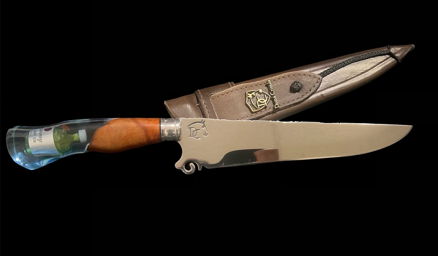 10 inch plain knife with gin bottle handle